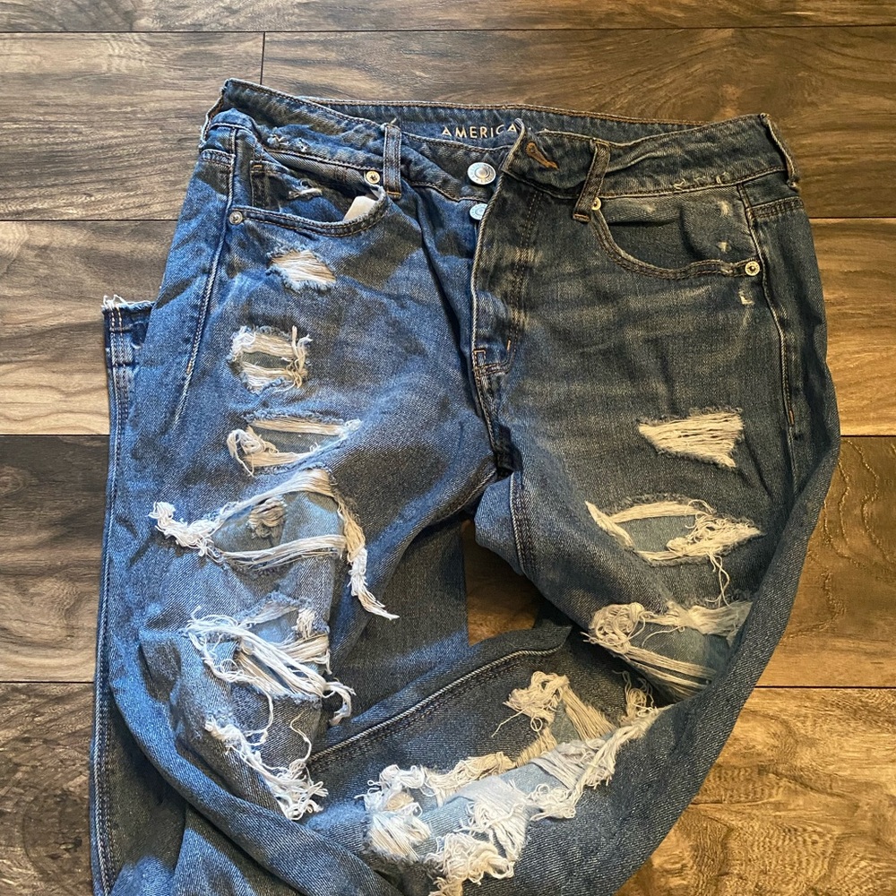 Bundle of 2 pairs of jeans!